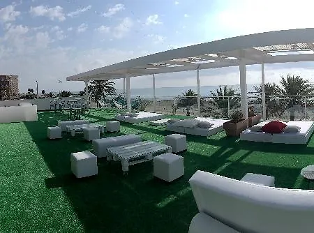 De La Playa